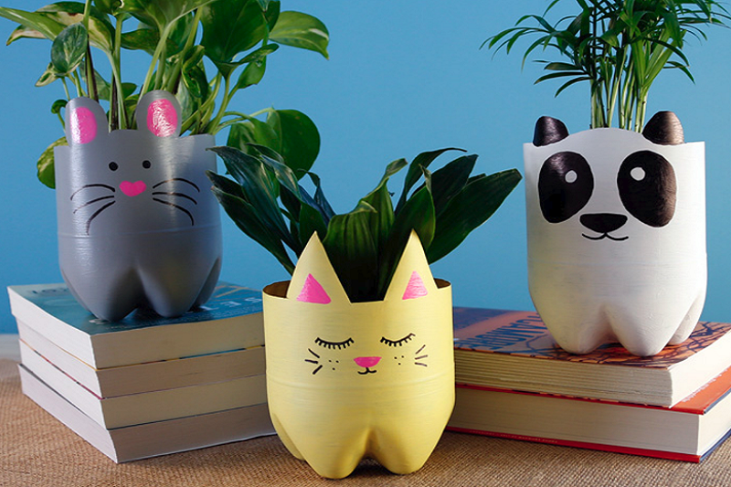 những sản phẩm tái chế từ chai nhựa