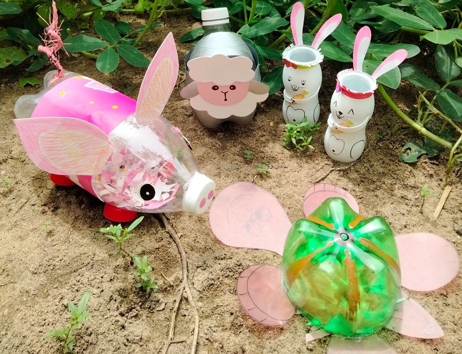 những sản phẩm tái chế từ chai nhựa